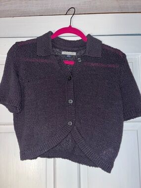 NWOT American Eagle cropped button down short sleeve shirt -  S